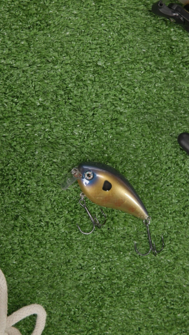 KVD 2.5 inches Topwater Wake Fishing Hard Bait - Emits Unique Clacking Sound