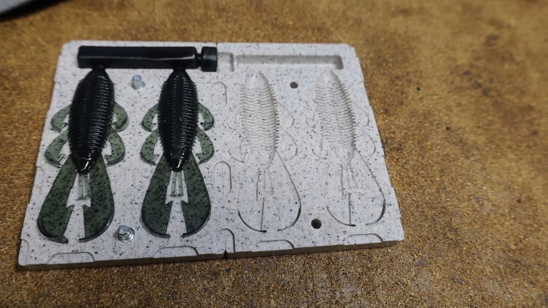 Premium Soft Plastiс Mold Lure Making Injection Molds Fishing Lures 2 Cavity Googan Bandito Bug 4''