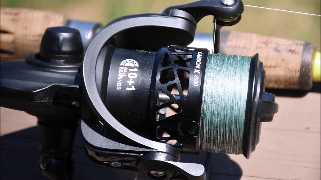 Carbon X Spinning Reels,Light to 5.1oz,Carbon Frame & Rotor, 33LBs Max Drag