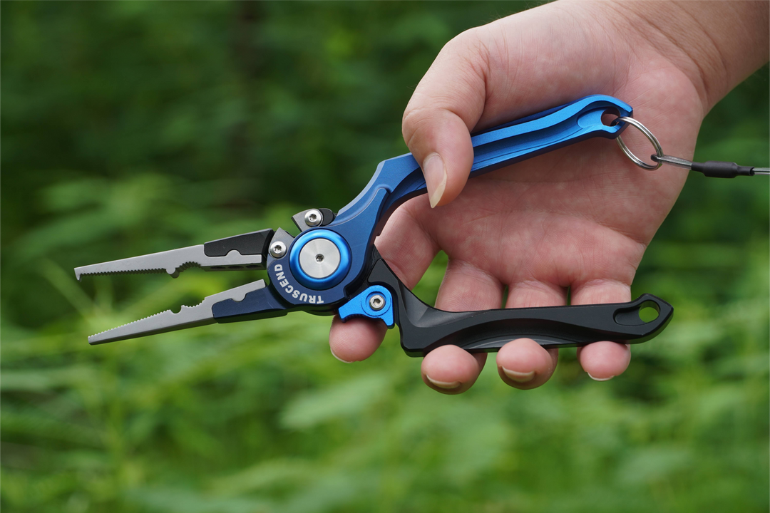 Lockable Handy Fishing Pliers w/ Innovative Ergonomical Handle