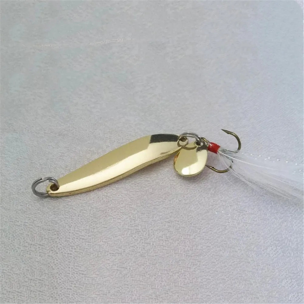 1pc Metal Gold Sliver Spoon Fishing Lure Sequined Hard Baits Noise Paillette with Feather For Sea Lures Tool Wobbler Spinner