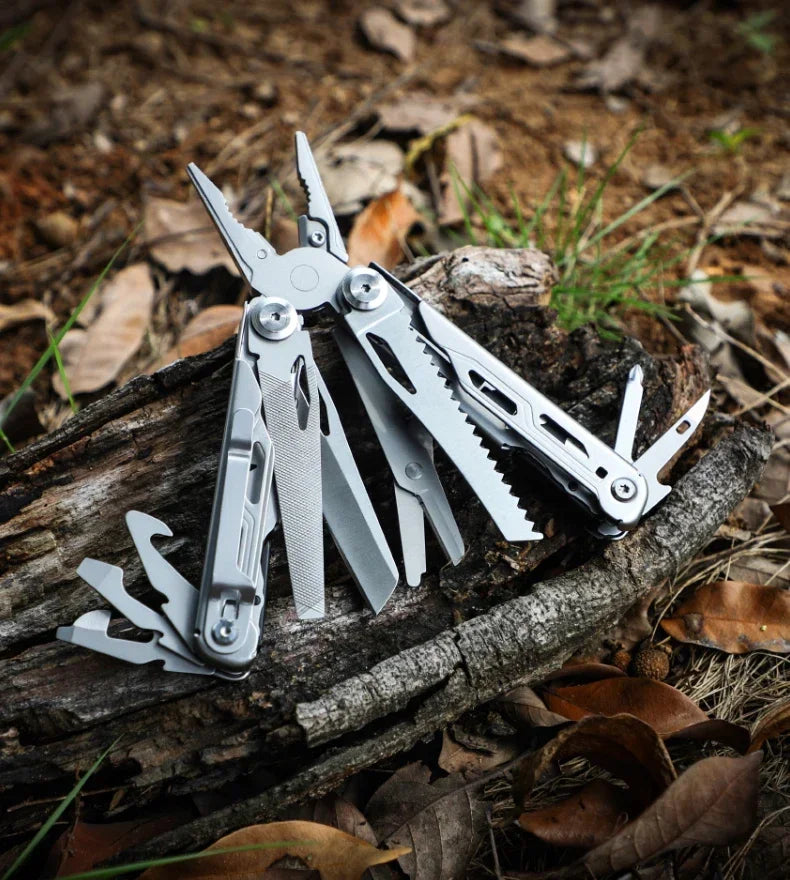 BHBT 17 in 1 Multitool Pliers Folding Multi-functional Combination Tool Portable Scissors Saw Blade EDC Outdoor Multi Tools