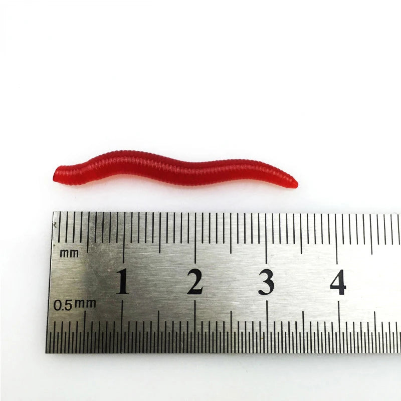 50 or 100pcs Lifelike Fishy Smell Red Worms Soft Bait Simulation Earthworm Carp Bass Fishing Lures Artificial Silicone Pesca